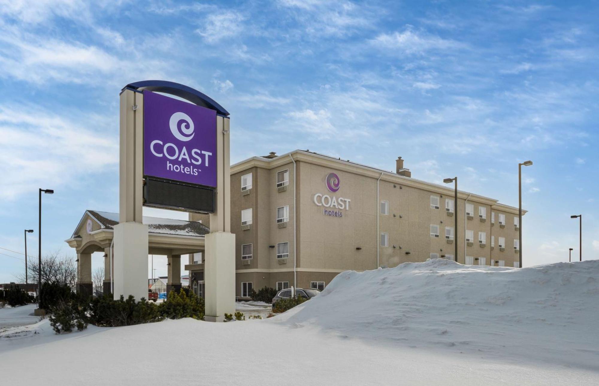 Coast Weyburn Hotel Exteriör bild
